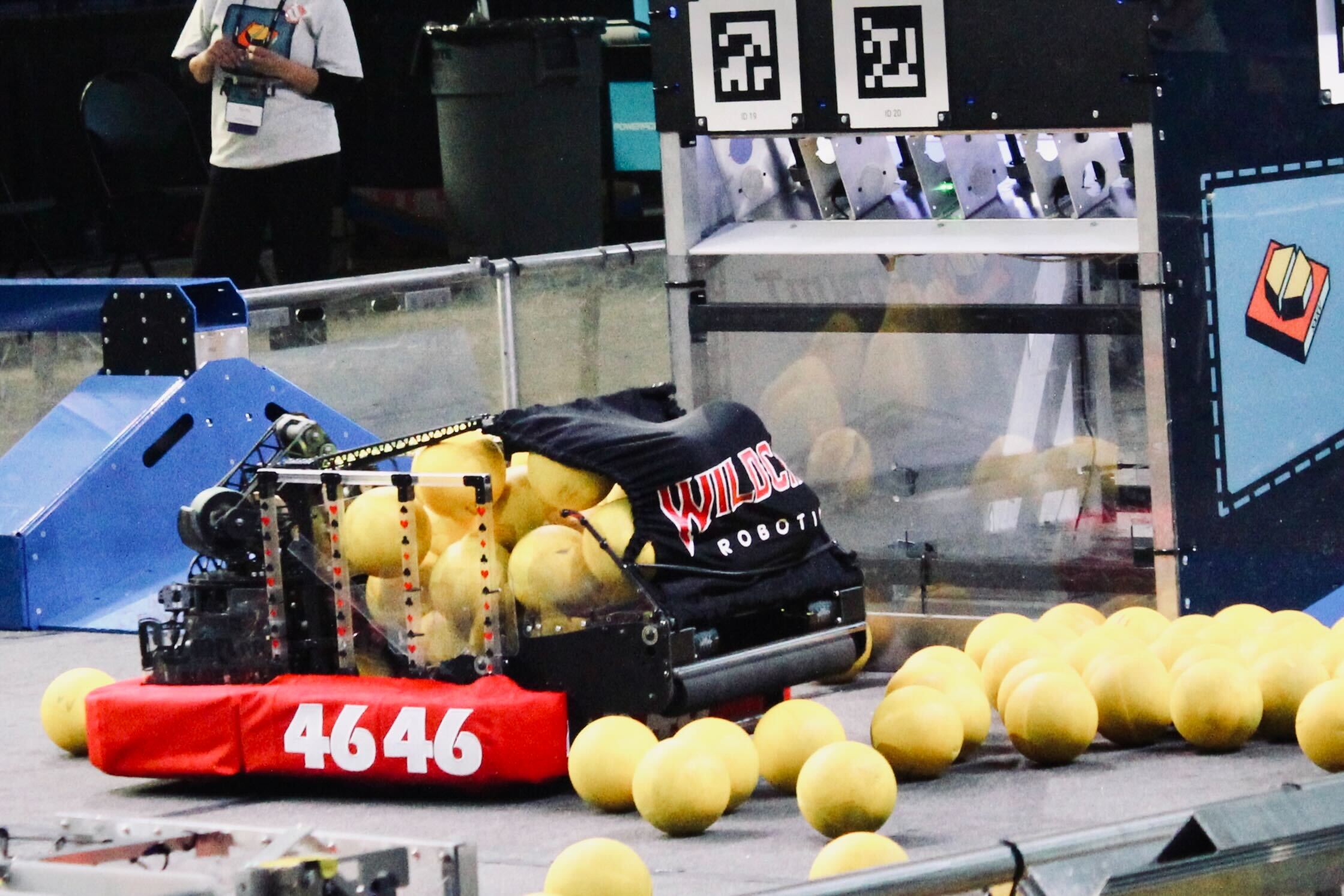 4646 Robot from 2025
